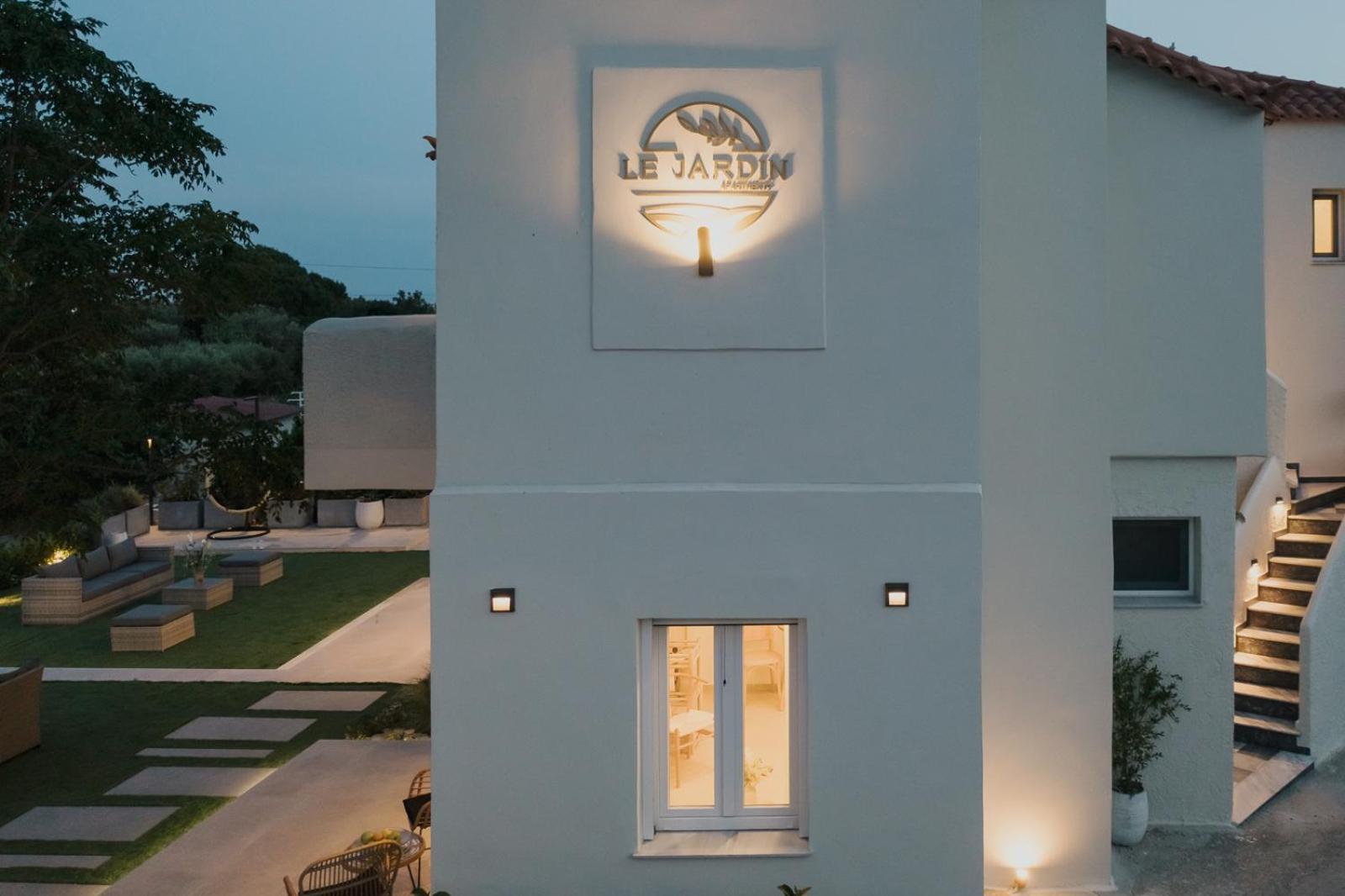 Le Jardin Apartments Kampos Marathokampou Exterior foto